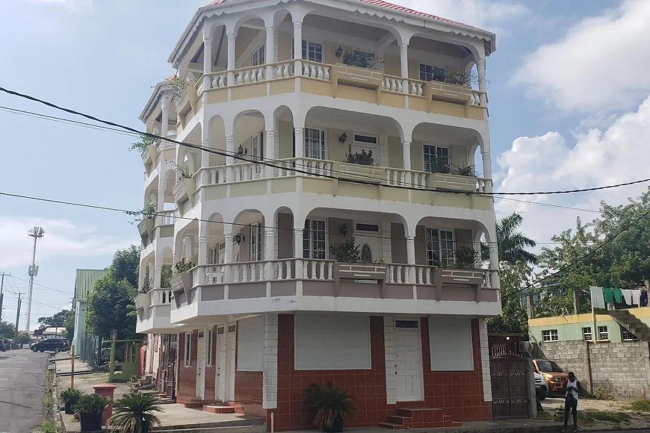 Unit 1 Private Apartment - روسو